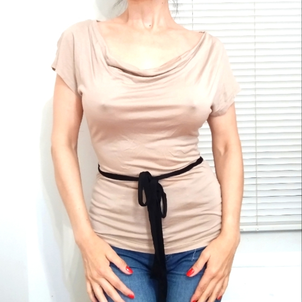 Woman's top